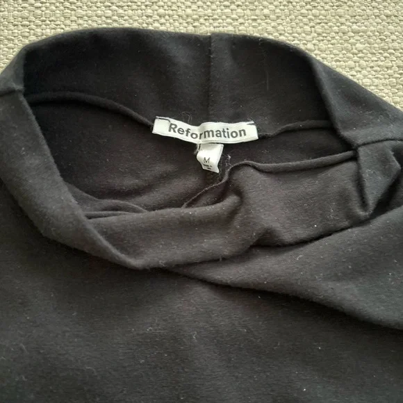 Reformation Lindy Knit Top - Picture 5 of 5